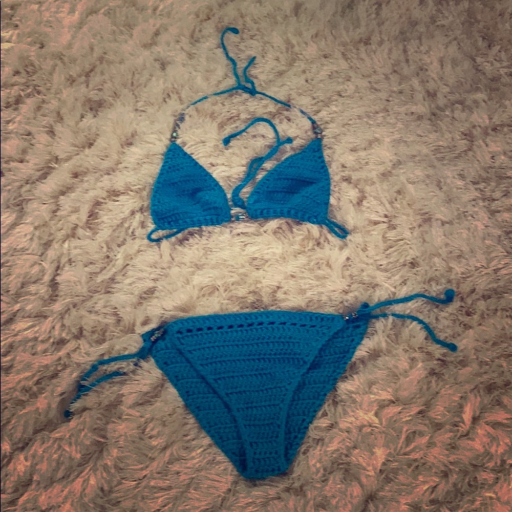Turquoise knit bikini